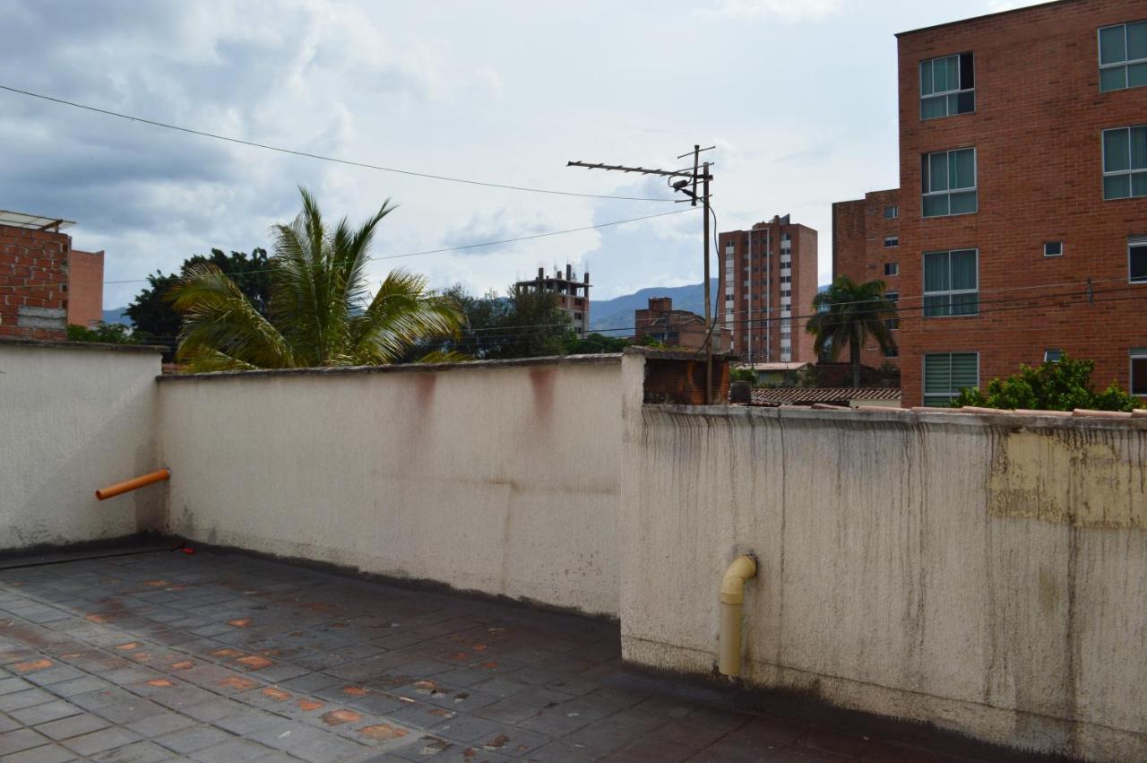Buntes House-Casa Hotel Laureles-Estadio Medellín Exterior foto