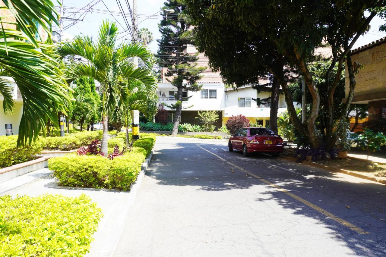 Buntes House-Casa Hotel Laureles-Estadio Medellín Exterior foto